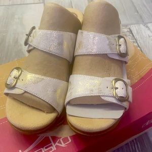 Dansko 39 Sophie Metallic Ivory/Gold